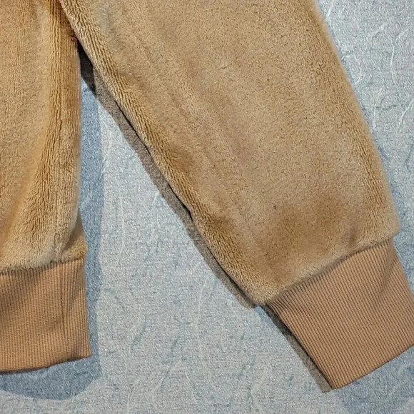 Ardene Tan Warm &  Fuzzy Long Sleeve Teddy Hoodie in Size Small - Picture 7 of 10